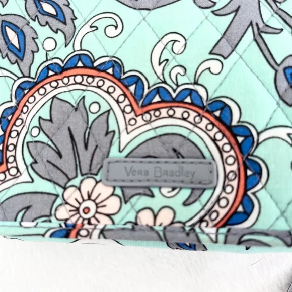 Vera Bradley RFID Wallet - Picture 2 of 4